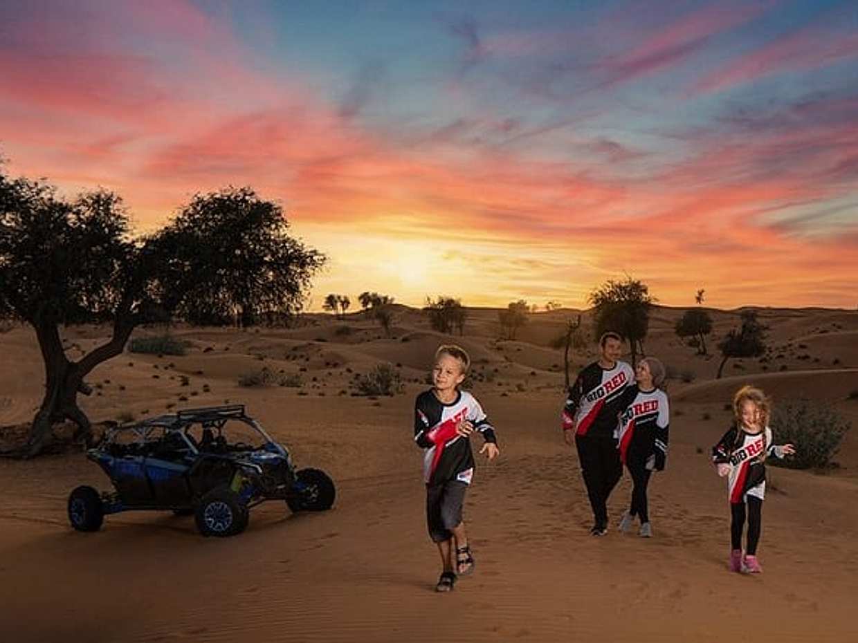 1 Ώρα 4-Θέσεων Can-A X3 Turbo Buggy Οικογενειακή Περιήγηση στο Ντουμπάι στα Ηνωμένα Αραβικά Εμιράτα, Σάρτζα