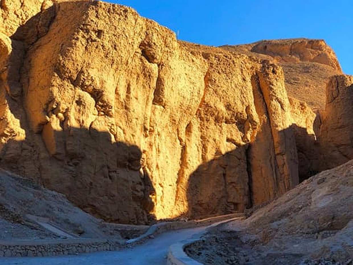 Discover Luxor West Bank - Full Day Attractions Tour in Egypt, Malkata Palace, photo 2