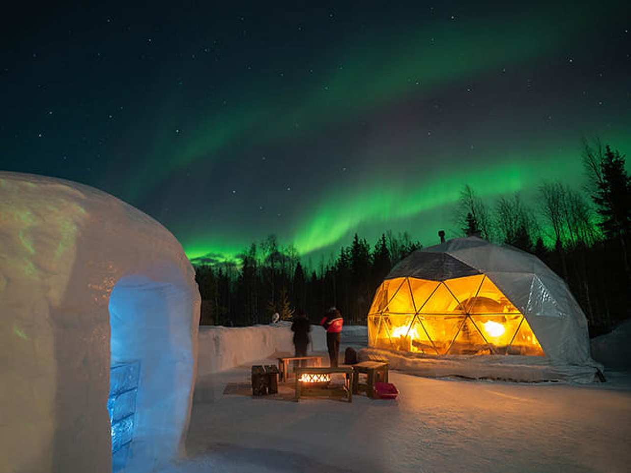 Polarman's camp and Snow Igloo Park Live ®
