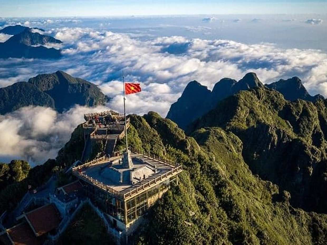 Half Day Fansipan Cable Car Sightseeing & Spiritual Complex, Vietnam