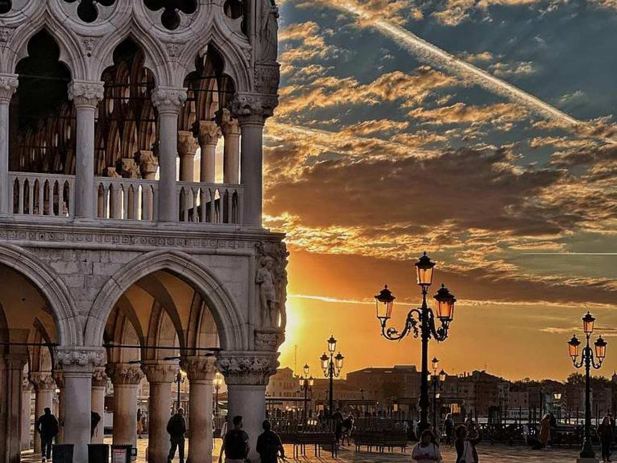 Ранний утренний фототур для пары и завтрак в роскошном месте в Италии, Венеция