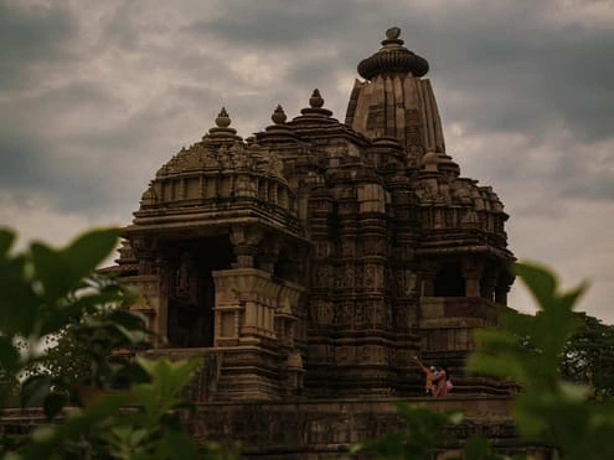 9 Days Delhi-Agra-Orchha-Khajuraho-Varanasi Tour, photo 2