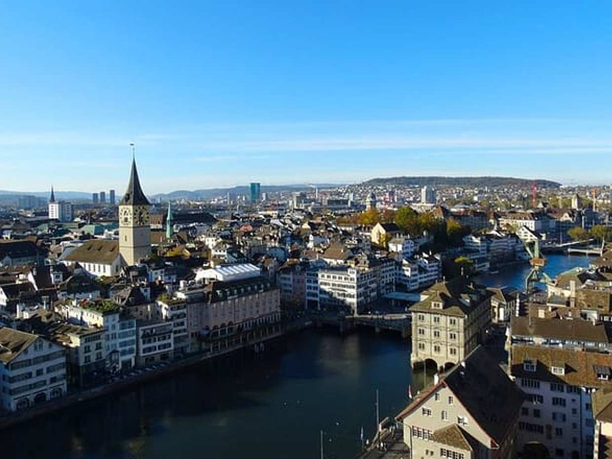 Private Transfer From Venice to Zurich With a 2 Hour Stop, photo 2