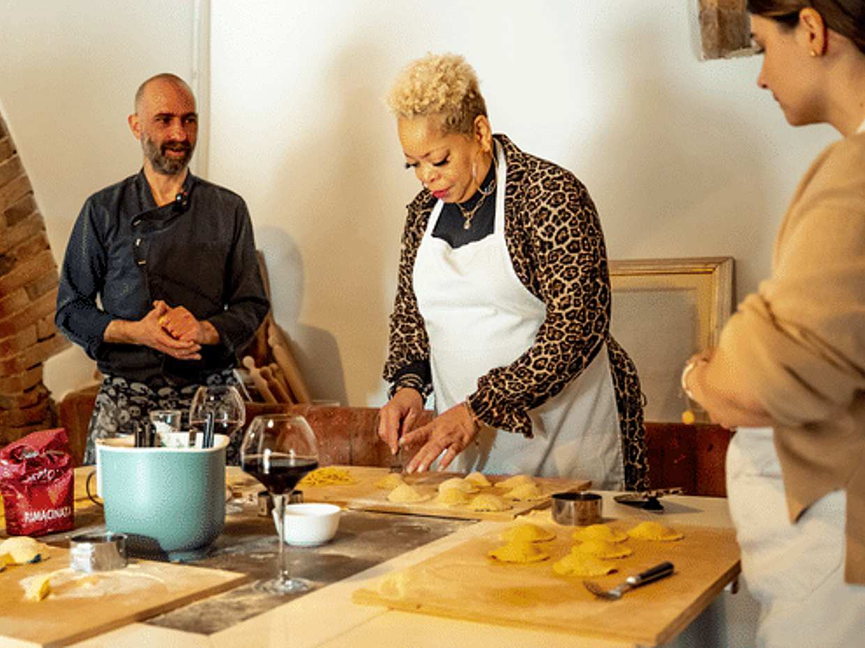 Siena: Kochkurs in kleiner Gruppe in einem Bauernhaus im Chianti in Italien