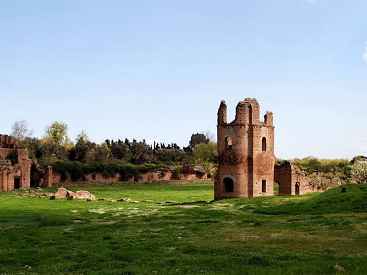 Appian way Walking tour and Catacombs of Rome, photo 4