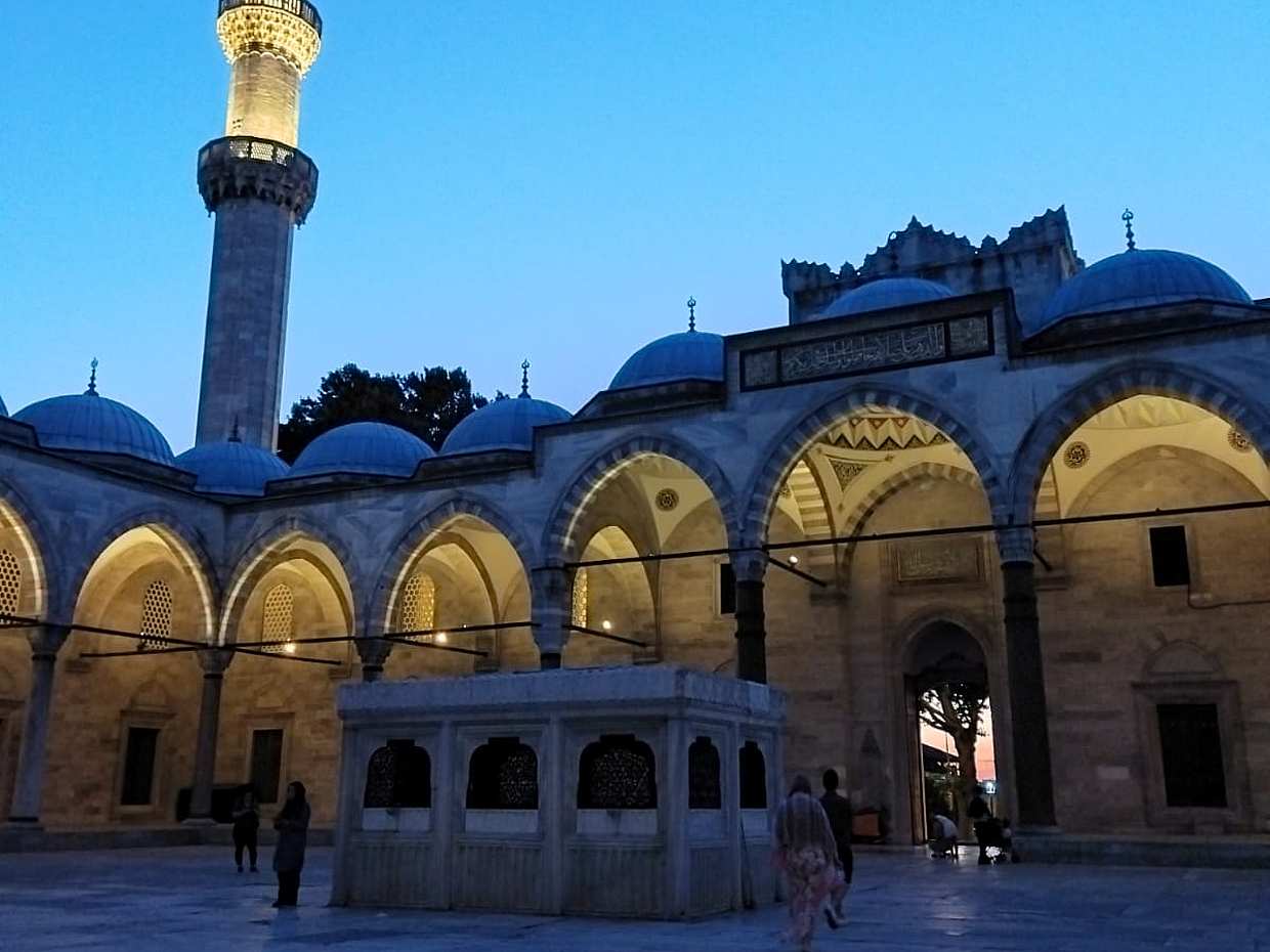 Enjoy magical tour in istanbul in Istanbul, Türkiye