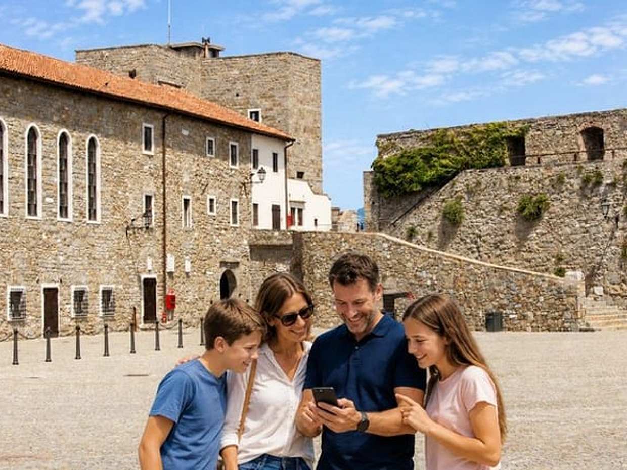 Trieste Scavenger Hunt & Highlights Self-Guided Walking Tour
