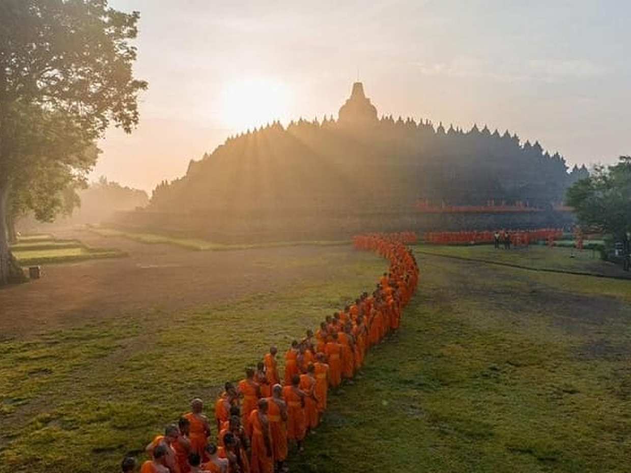 Borobudur Climb To The Top, Prambanan Temple And Ramayana Ballet, photo 2