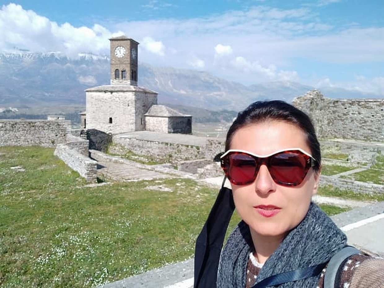  Gjirokastra: the Ottoman city and Blue Eye Spring 