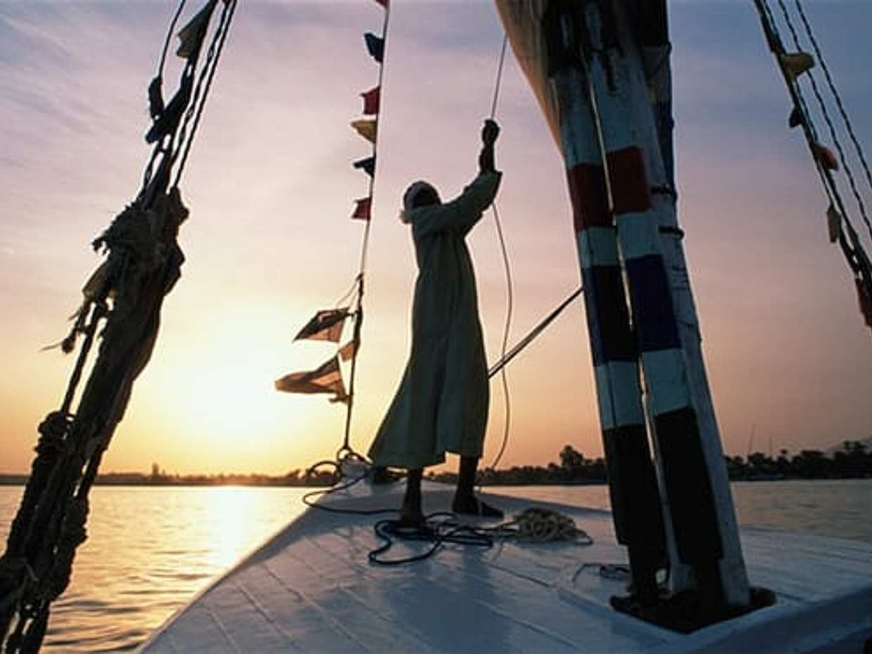 Felucca Trip Adventure along the Nile through Egypt's fascinating history and culture (08 days).