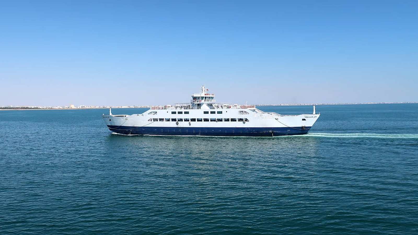 Best Cruises in Tunisia in 2026: Views, Music, and Sea Air