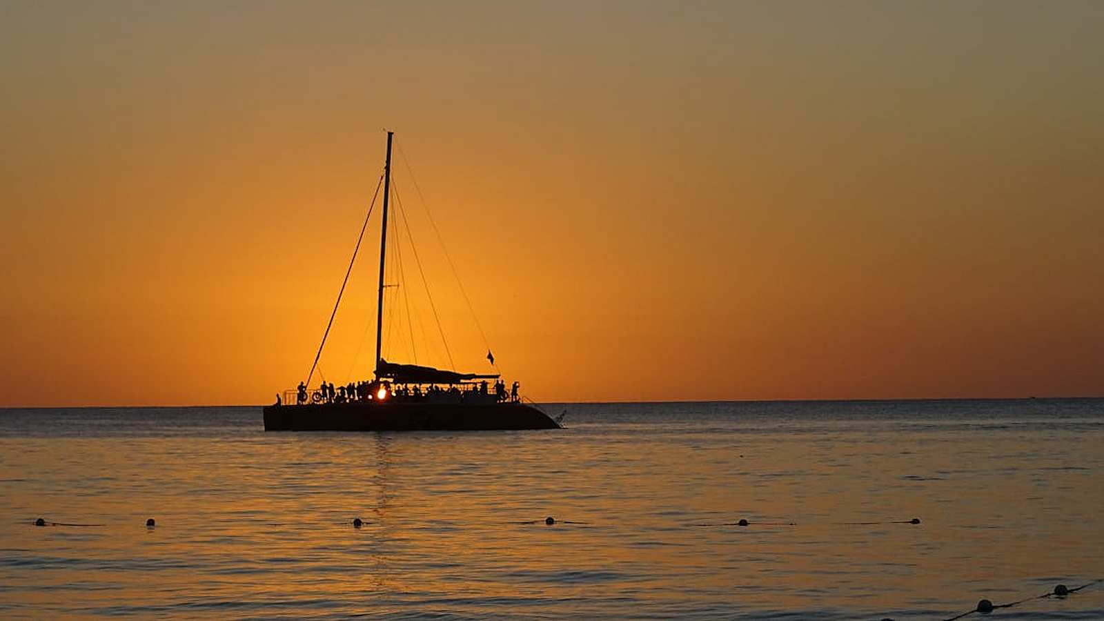 Best Cruises in Jamaica in 2026: Views, Music, and Sea Air