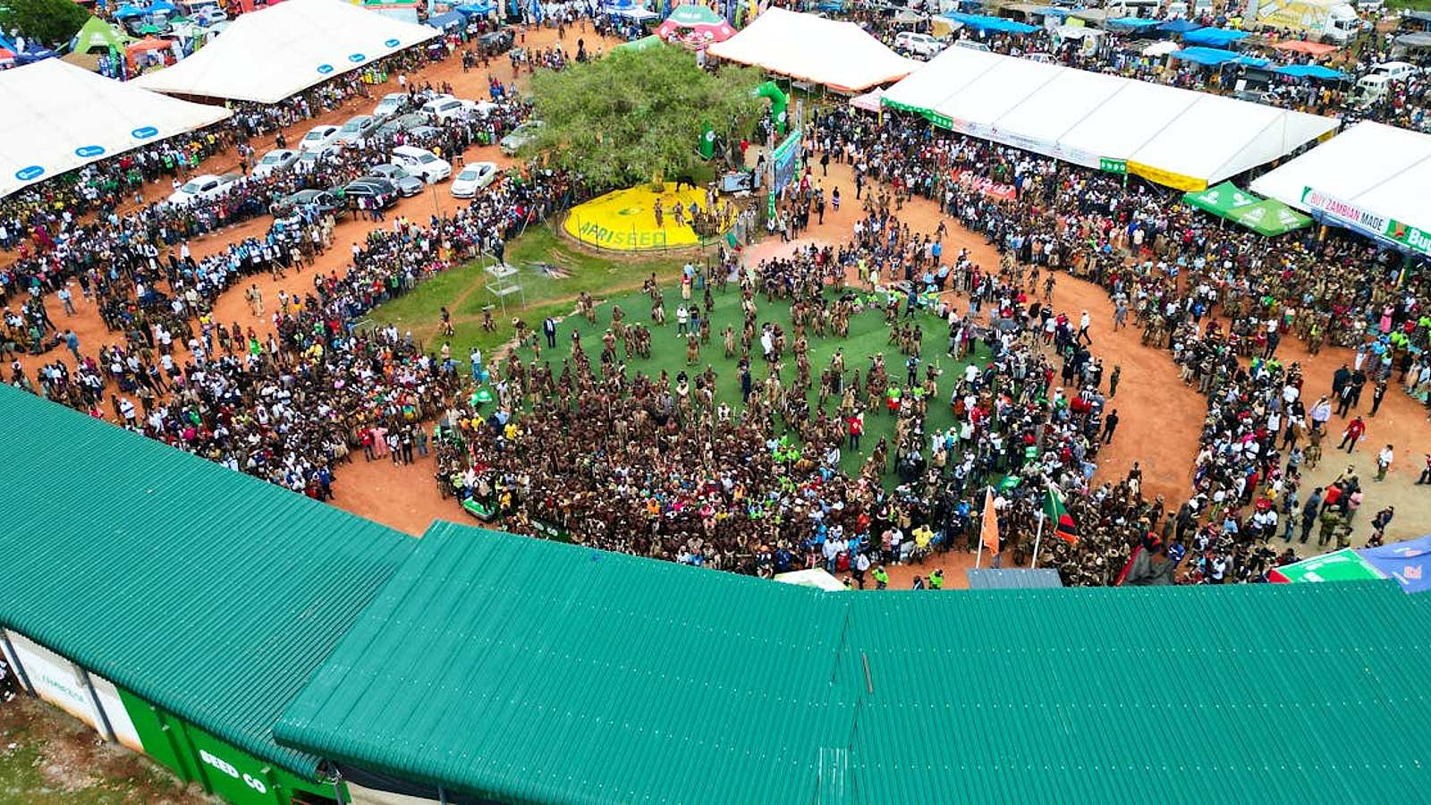 Entertainment in Kakumbi