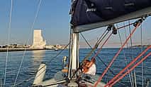 Zdjęcie 4 Lisbon Private Sailing Cruise, drink included (options: 2h, 3h, 4h, 6h or 8h)