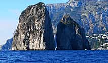 Photo 4 Private boat tour around Capri with Classy Gozzo
