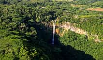 Foto 4 Unterwasser-Wasserfall-Hubschrauber-Tour von Chamarel aus