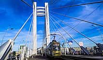 Zdjęcie 3 Private Transfer from Brasov to Bucharest, 2h of Sightseeing, Local Driver