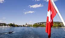 Фото 4 Zurich Tour with Boat Cruise and Visit of Lindt Home of Chocolate