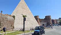 Photo 4 Private Golf Cart Tour of Rome City Center  with Local Driver and Photo Stops