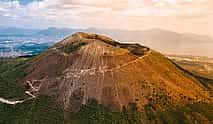 Photo 4 Private Transfer-Positano to Naples with 2h of Sightseeing: Vesuvius or Pompeii