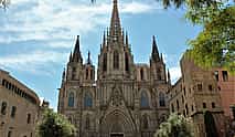 Photo 3 Small Group Barcelona Walking and Sailing Guided Tour