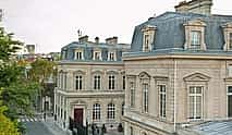 Photo 3 4-hour Private Tour Paris le Marais and Seine River Cruise