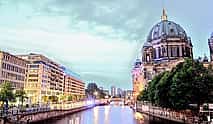Photo 3 Private Transfer from Prague to Berlin with 2h of Sightseeing