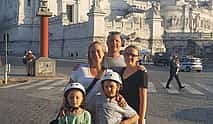 Photo 4 Highlights of Rome City Bike Tour with Colosseum View, Trevi Fountain and Spanish Steps