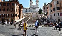 Photo 4 Full-day Mercedes Private Tour with Lunch: Colosseum, Vatican and Main Squares