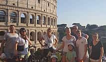 Photo 4 Half-Day WOW Rome Highlights Bike Tour with Skip-the-Line Colosseum Guided Visit