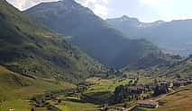 Photo 3 Glacier Express Panoramic Train Round Trip from Zürich With Private Guide 