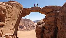 Foto 4 Ganztägige Jeep-Tour und Wanderung in der Wüste Wadi Rum