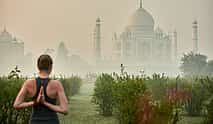 Foto 3 Excursión a pie por el patrimonio con yoga espiritual en Agra