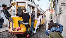 Φωτογραφία 4 Lisbon Walking Tour with a Photographer - Morning Edition