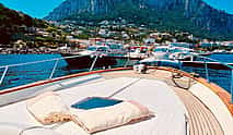 Photo 4 Private day on gozzo boat in Capri
