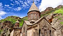 Foto 4 Templo de Garni, Monasterio de Geghard, Clase magistral de repostería Lavash, Lago Sevan, Monasterio de Sevanavank