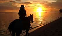 Foto 3 Paseos a caballo por la playa de Riambel