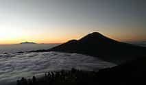 Photo 3 Mt Batur Sunrise and Hot Springs