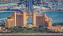 Фото 3 Private Dubai City Tour with Dubai Mall Shopping, Burj Khalifa 124/125th floor visit & Musical Fountain Show