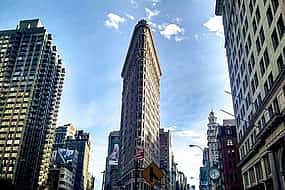 Φωτογραφία 1 NYC Flatiron Time Travel: Self-Guided History Puzzle Walk