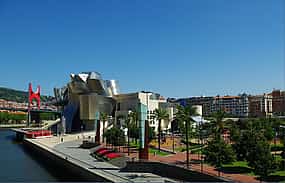 Photo 1 Guggenheim Bilbao Museum Private Tour