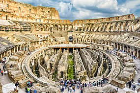 Photo 1 Skip-the-Line-Tour durch das Kolosseum, den Palatinhügel und das Forum Romanum