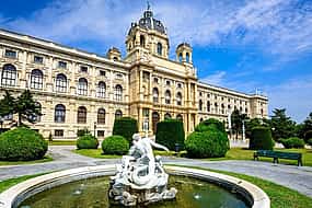 Foto 1 Vienna History and Food Private Walking Tour 4 hours with Guide