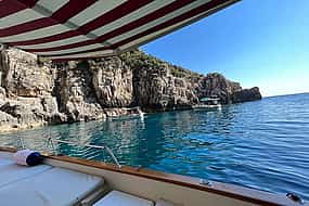Foto 1 3 uur Comfortabele privé-boottocht op Capri