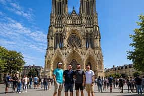 Foto 1 Paris Private Full Day Tour - Louvre & Sainte Chapelle Tickets