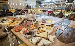 Фото 1 Дегустация вин, сыров и мясных деликатесов в Будапеште