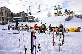 Photo 1 Special Package for Beginners: 1-hour Ski Lesson and Full Equipment & Outfit Rental