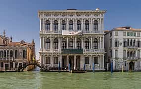 Foto 1 Descubra Ca'Rezzonico en Venecia