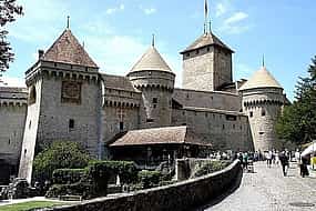 Zdjęcie 1 Full Day Private Tour to Geneva - Montreux and Chillon Castle 