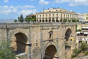 Foto 1 Escursione privata di un giorno da Malaga a Ronda andata e ritorno, autista locale